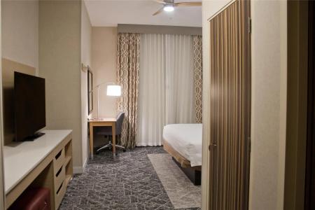 Hampton Inn & Suites Denver-Speer Boulevard - 48