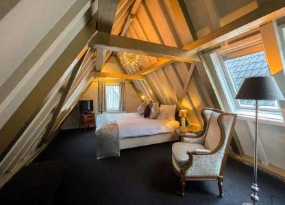 Ambassade - 35