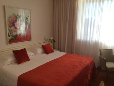 Starhotels Cristallo Palace - 2