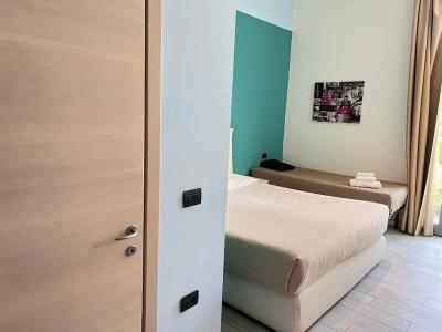 Blue Shades ApartHotel - 73