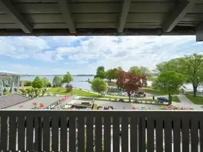 Schlossblick Chiemsee - 98