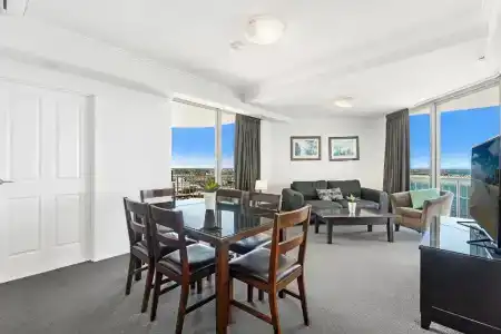 Crystal Bay On The Broadwater - 184