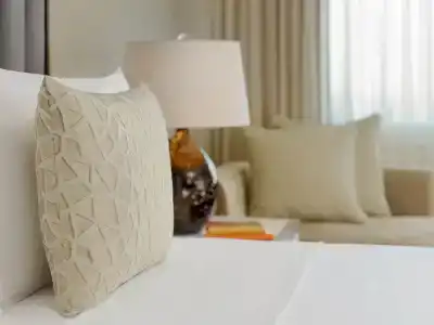 Royal Sonesta Houston Galleria - 5