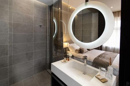 Dominic Smart & Luxury Suites - Republic Square - 18