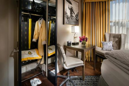 Staypineapple, An Elegant, Union Square - 4