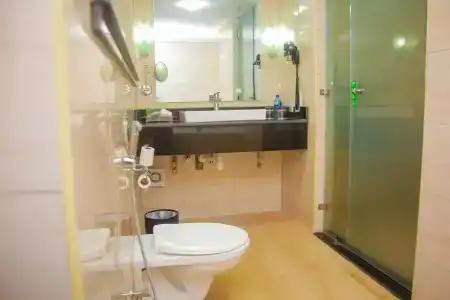 Holiday Inn, An Ihg - 78