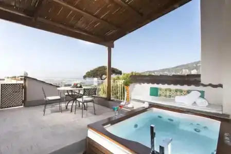 Grand Cocumella - 216