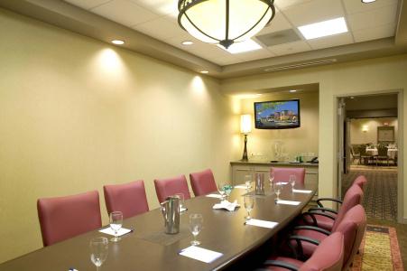 Hilton Garden Inn Airport/Medical Center - 29