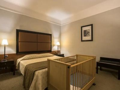 FlyOn & Conference Center - 4