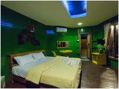 Tamsabai - 32