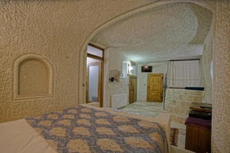 Risus Cave Suites - 50