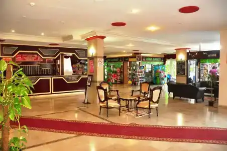 Mustis Royal Plaza - 25