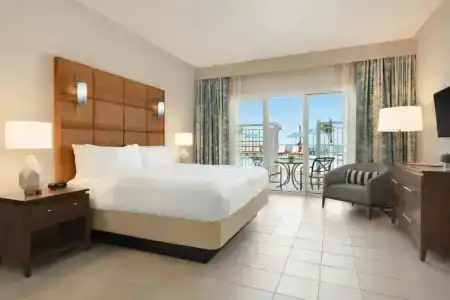 Holiday Inn & Suites, An Ihg - 60