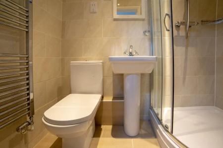 Lonsdale Guest House - 7