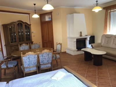 Villamerica - 5