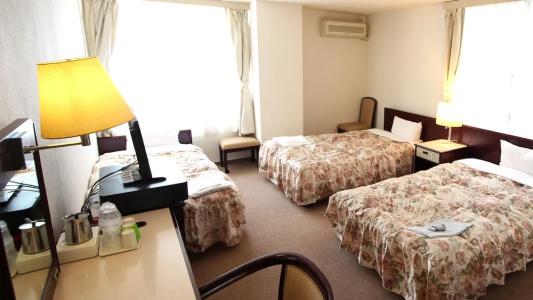 Royal Inn Shinyamaguchi Ekimae - 21