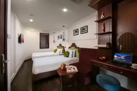 Vision Premier & Spa - 73