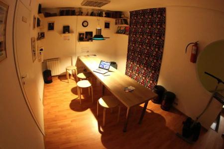 HOSTELN Marata - 12