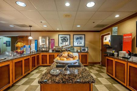 Hampton Inn Ky - 10