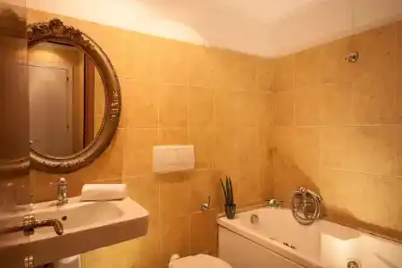 La Maison Royale - 8