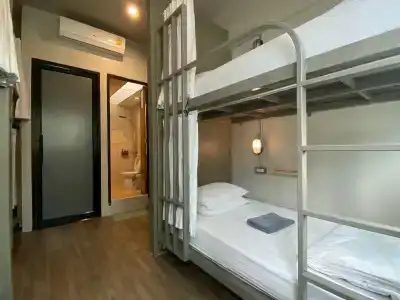 Monomer Hostel Bangkok - 1