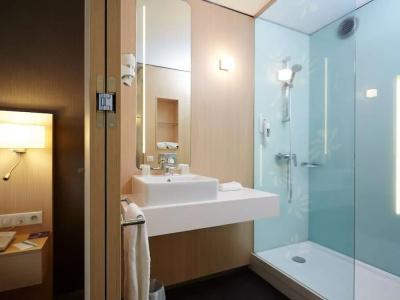Mercure Valenciennes Centre - 100