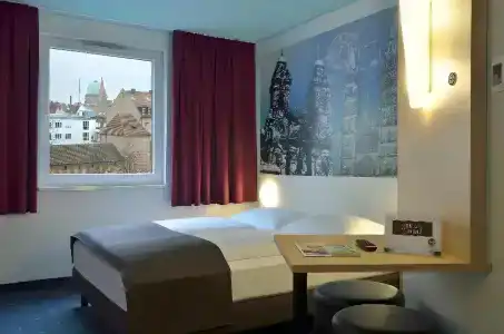 b&b nüRnberg-PläRrer - 3