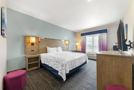 Best Western Plus San Antonio East Inn & Suites - 38