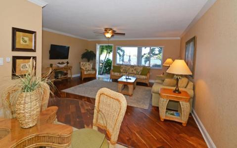Westwinds Waterfront - 9