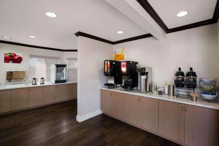 Quality Inn Elk Grove-Sacramento - 13