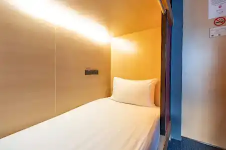 Cloud On Saladaeng Silom Hostel Bangkok - 59