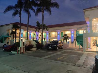 Lyfe Inn & Suites By Aga - Lax Airport - 9