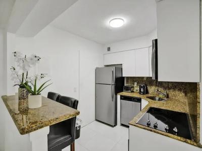 The Alexander All Suites - 336