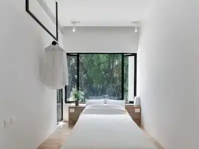 Lloyd's Inn (SG Clean, Staycation Approved) - 25