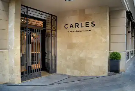 Carles - 33