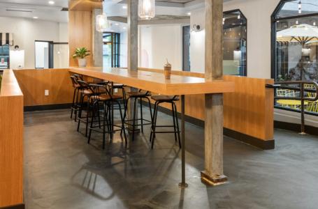 Ramada by Wyndham Los Angeles/Downtown West - 24
