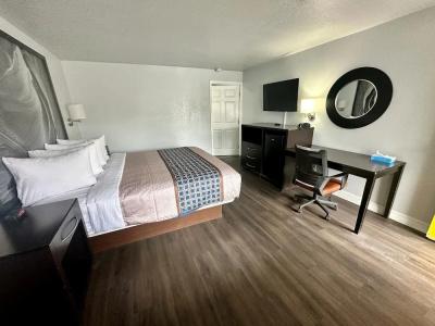 Canyon Inn - 3
