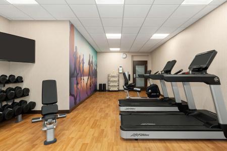 Hyatt Place Tucson Central - 16