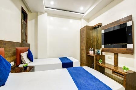 Saffron Inn - 23