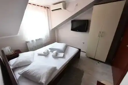 Apartments & Accommodation Stojic - 32