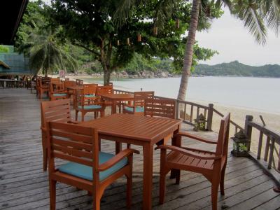 PingChan Koh Phangan Beachfront Resort - 20