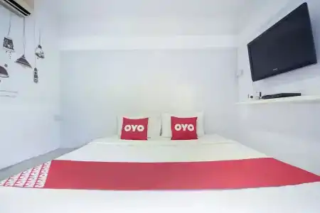OYO 1054 Phuket Backpacker Hostel - 45