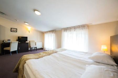 Reikartz Dworzec Львов - 27