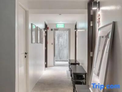 Nidhra Boutique - 25