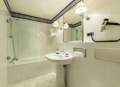 Hôtel Des Artistes - 67