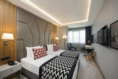 Ramada & Suites by Wyndham Istanbul Sisli - 52