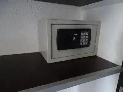 Brit Opal Centre Port - 51