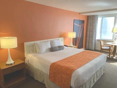 Howard Johnson by Wyndham Atlantic City - 14