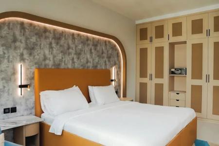 Sheraton Khalidiya - 16