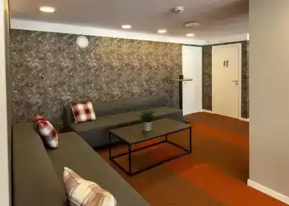 Hotell - 12